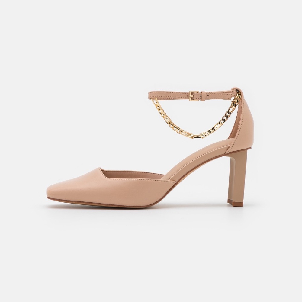Aldo 2.5” Elegant Ankle Strap Heels with Good Chain Detail, Tan, Size 7.